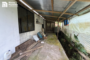 ASA-ECONOMICA-EN-BARRIO-LA-MERCED-PUYO-Rizzo-Propiedades-Vende