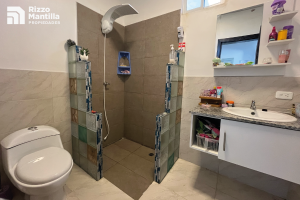 CASA EN VENTA BARRIO EL RECREO PUYO Rizzo Propiedades